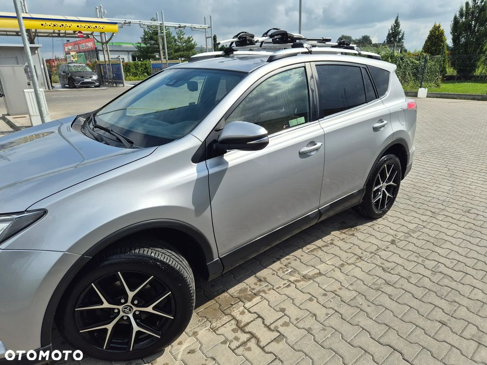 Toyota RAV4 2.0 Prestige 4x4 - 5