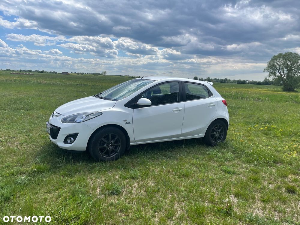 Mazda 2 - 13