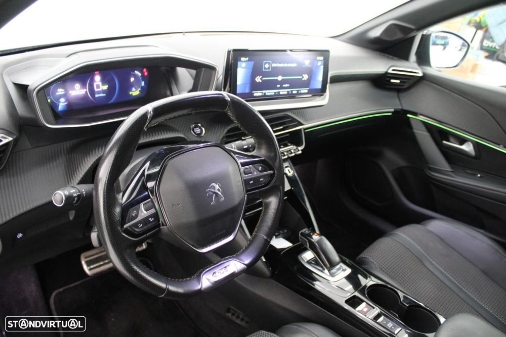 Peugeot e-208 50 kWh GT Line - 11