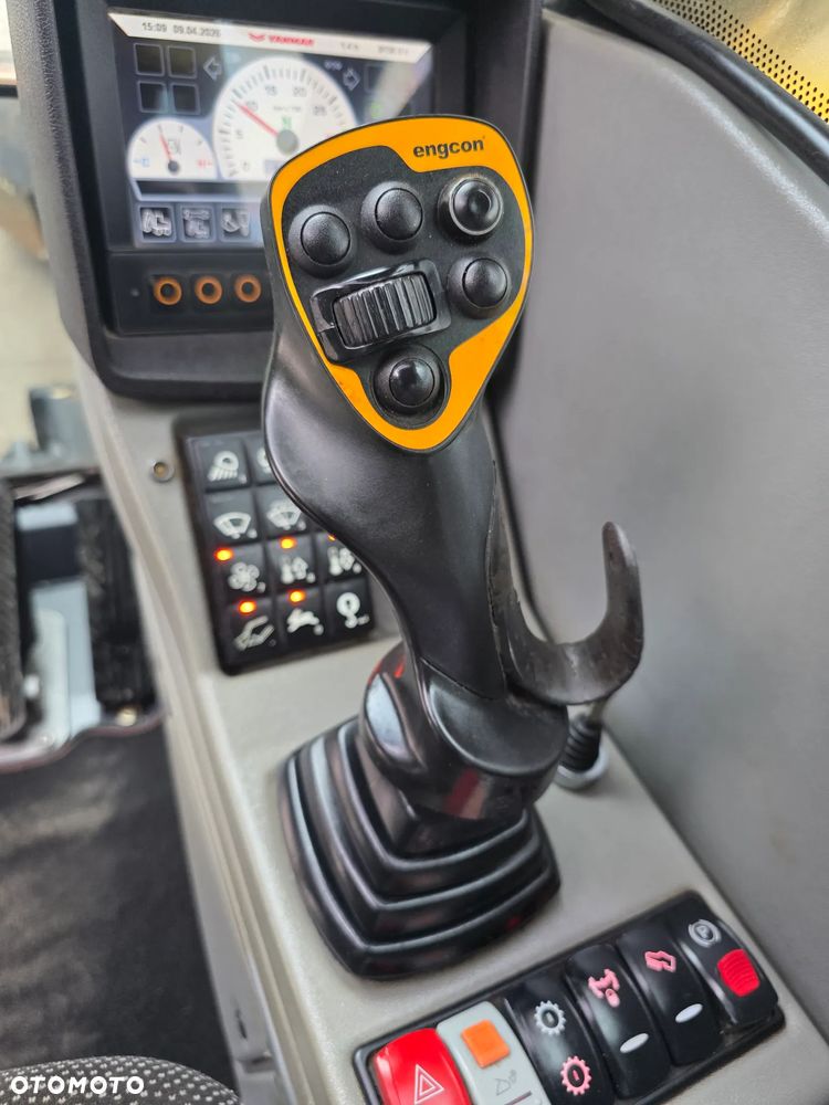 Yanmar B110W Full Opcja System 3D - 27