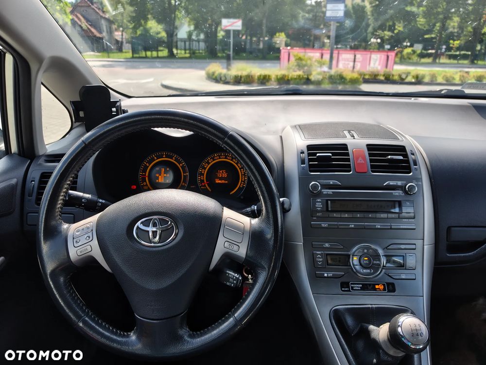 Toyota Auris 1.6 VVT-i Sol - 6