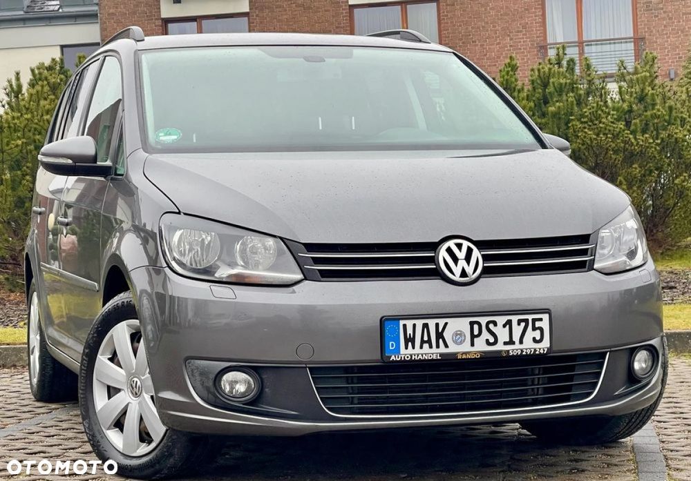 Volkswagen Touran 2.0 TDI DSG Highline - 6