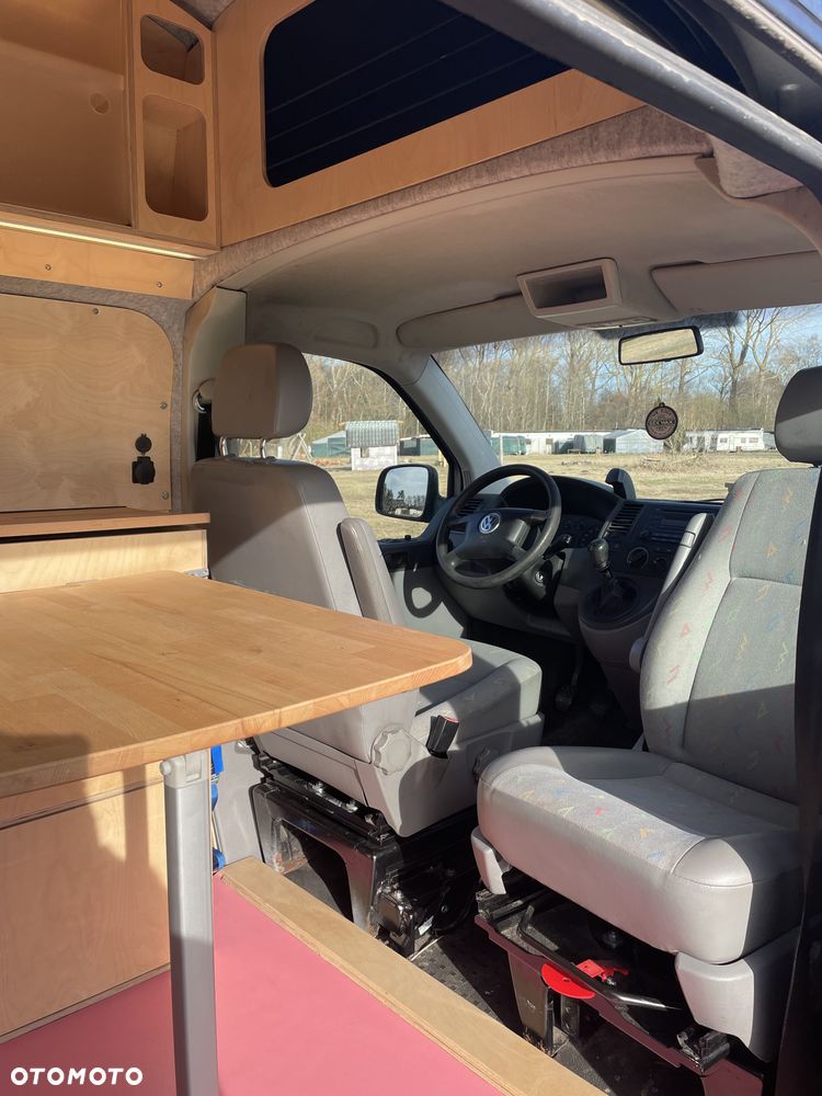 Volkswagen Transporter - 16