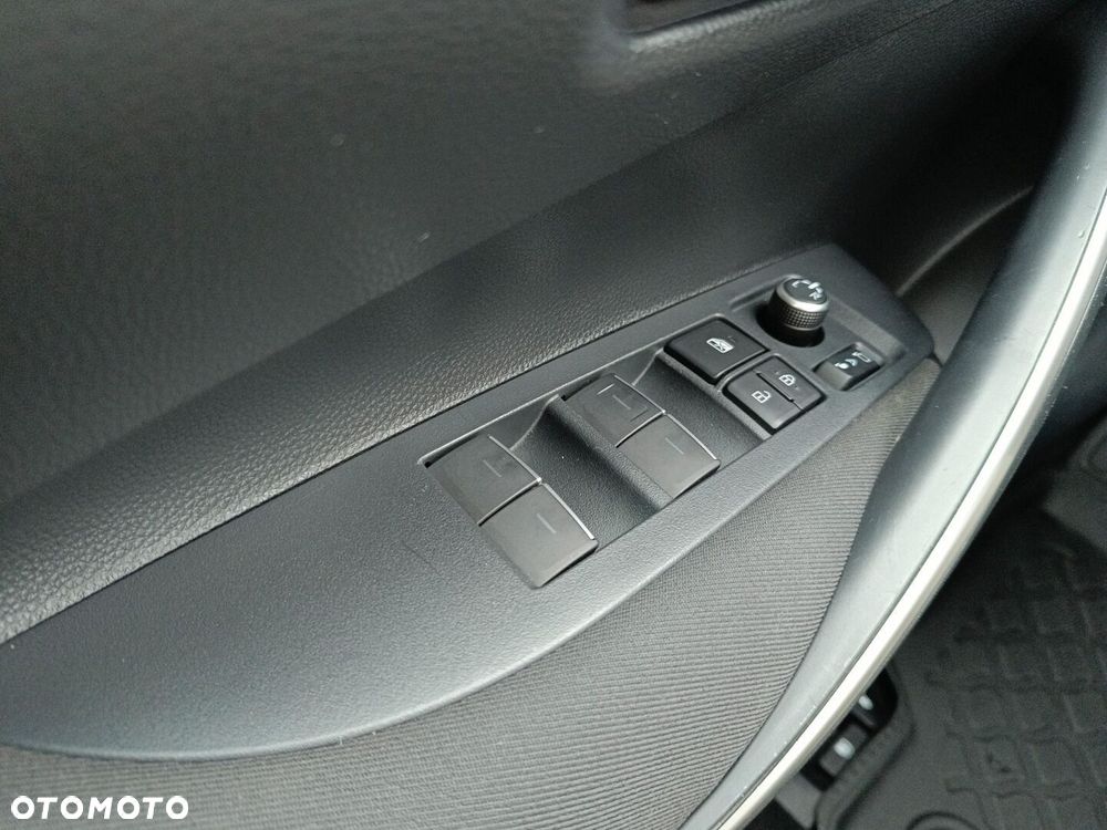 Toyota Corolla - 20