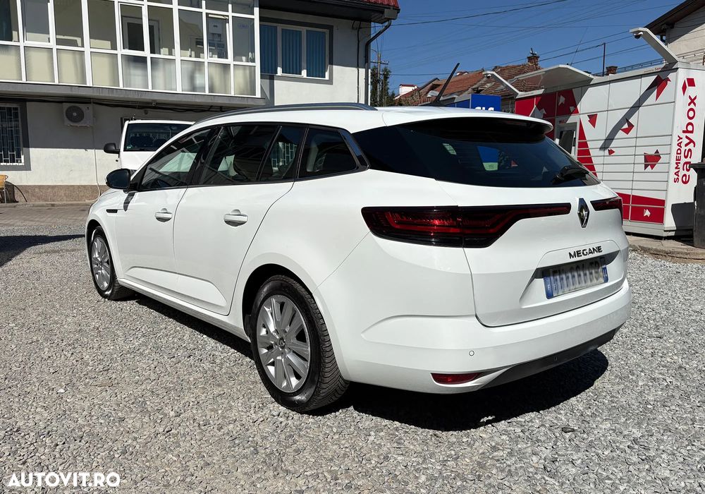 Renault Megane BLUE dCi 115 Techno - 4