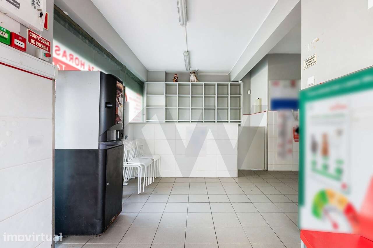 Loja para Venda – 126 m2 – Centro da Tapada das Mercês, Sintra - Grande imagem: 3/25