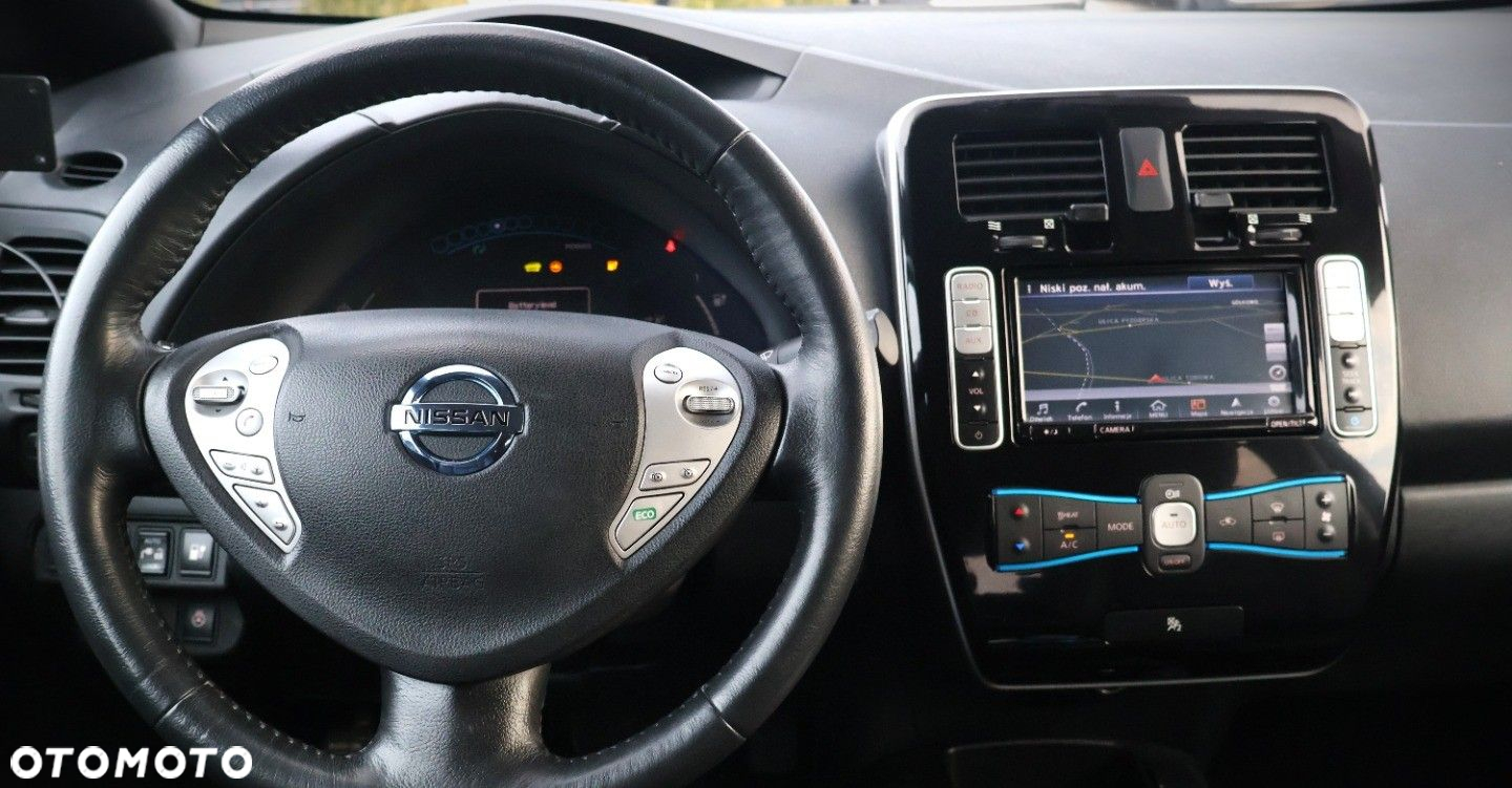 Nissan Leaf - 16
