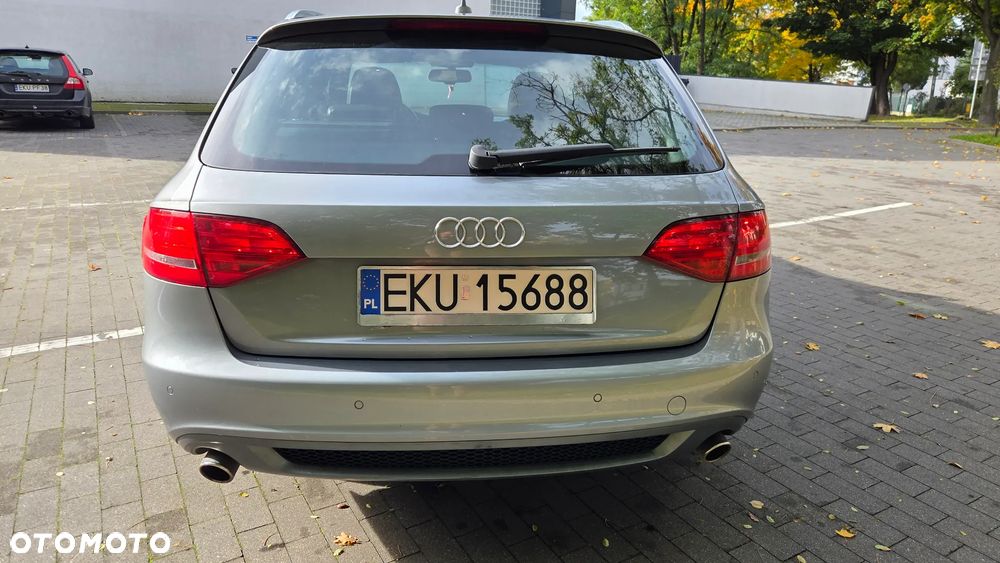 Audi A4 Avant - 8