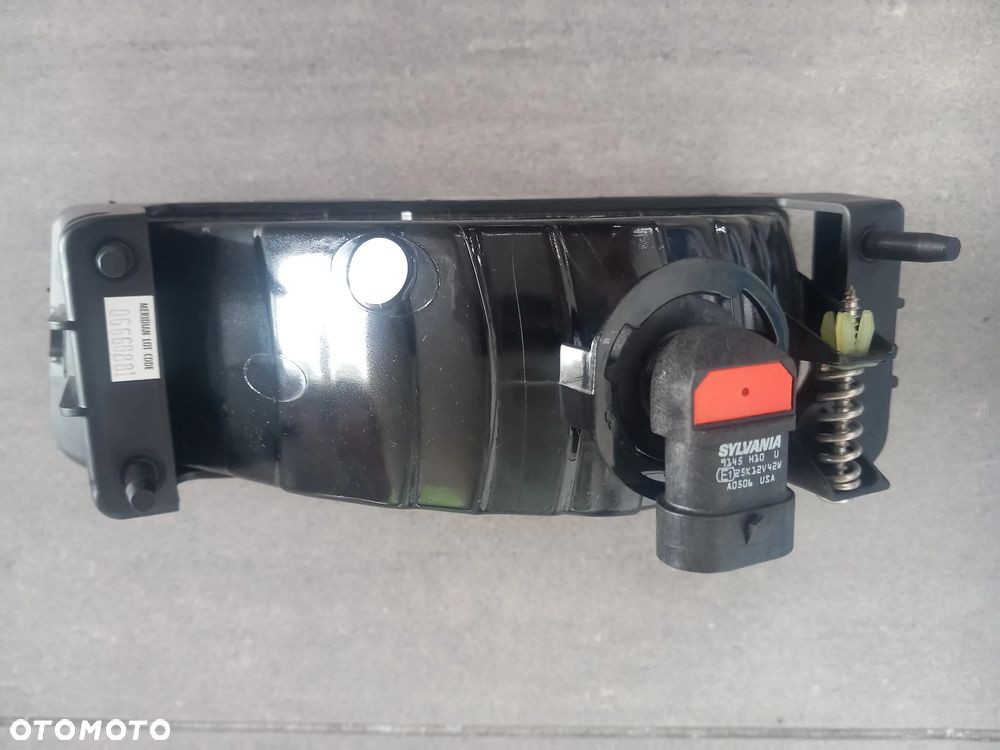 Lampa prawa przednia przeciwmgielna Ford Expedition MK2 2002-2006 - 6