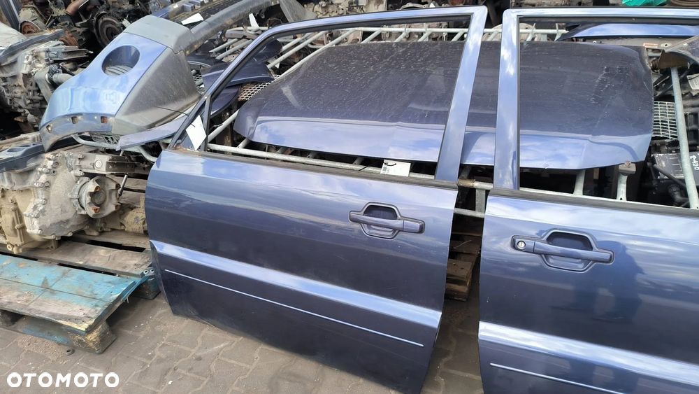 Drzwi przednie lewe/prawe Mitsubishi Pajero 2008 SUV (3-drzwiowy) - 4