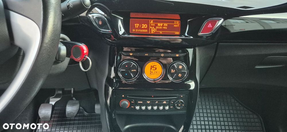 Citroën DS3 1.6 HDi SoChic - 15