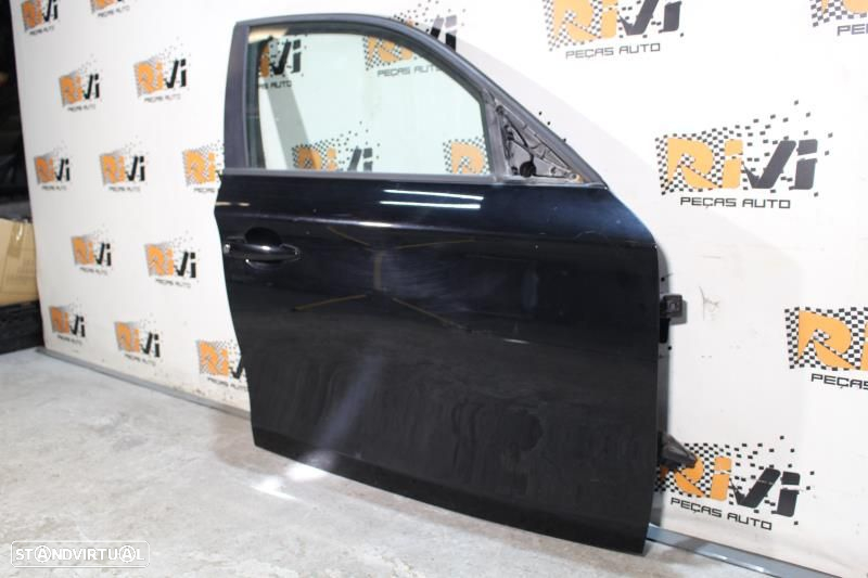 Porta Frente Direita Bmw 1 (E87)  Porta Frontal Direita Bmw Serie 1 E8 - 3