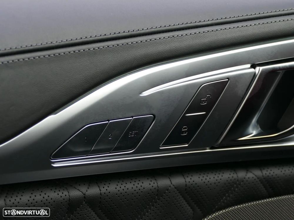 BMW M8 Competition - 51