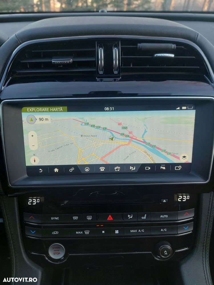 Jaguar F-Pace 20d AWD Aut. Portfolio - 15