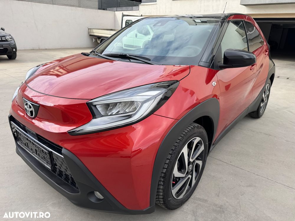 Toyota Aygo X 1.0l MT Dynamic - 1