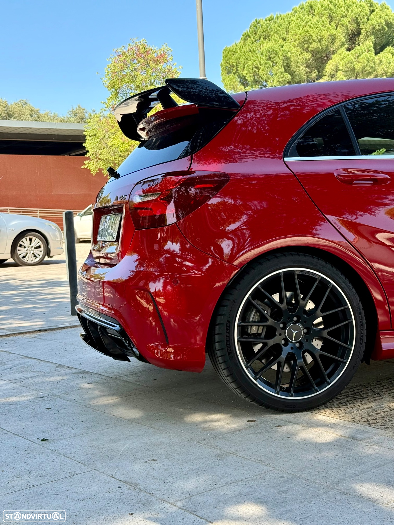 Mercedes-Benz A 45 AMG 4Matic Speedshift 7G-DCT - 8
