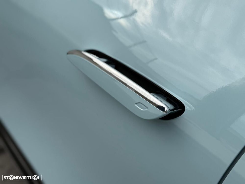 Mercedes-Benz GLB 250+ - 21