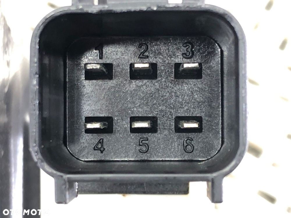 PODNOŚNIK SZYBY LEWY PRZÓD  FORD FOCUS III Turnier 2010 - 2022 1.6 EcoBoost 110 kW [150 KM] - 4