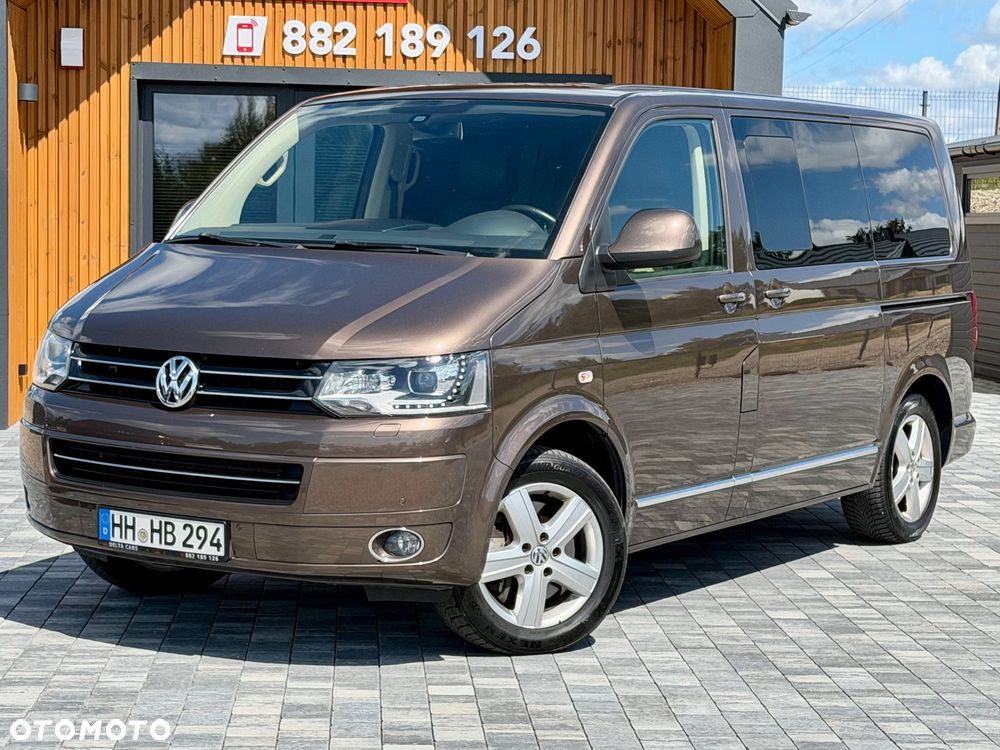 Volkswagen Multivan - 12