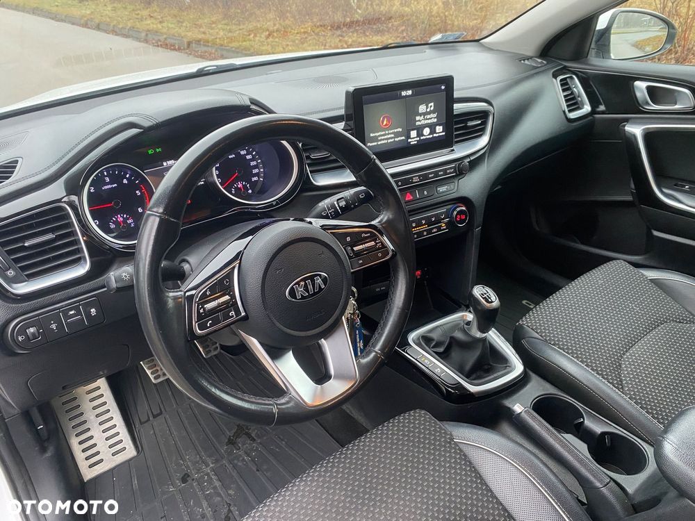 Kia Ceed 1.6 CRDi L - 16