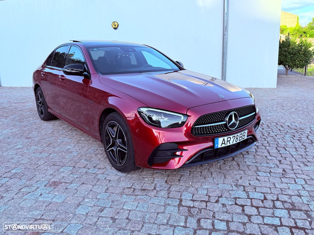 Mercedes-Benz E 300 - 4