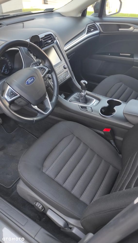 Ford Mondeo - 9