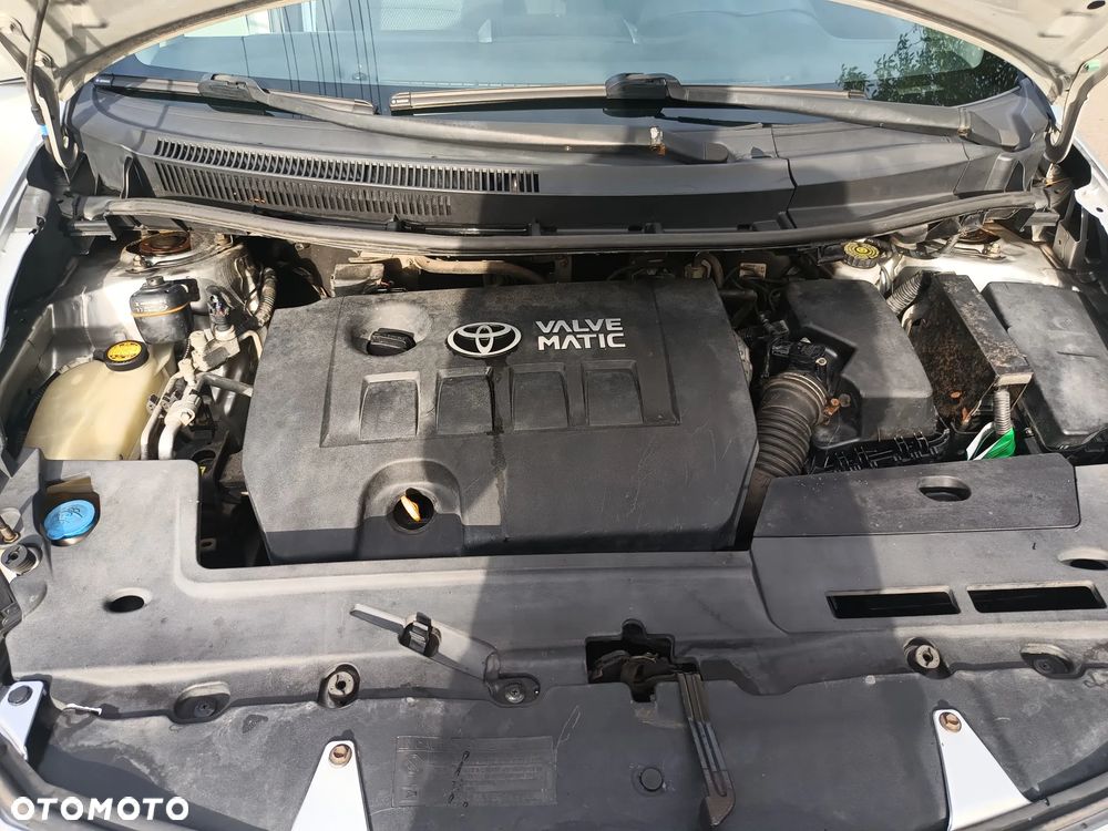 Toyota Auris 1.6 Sol - 26