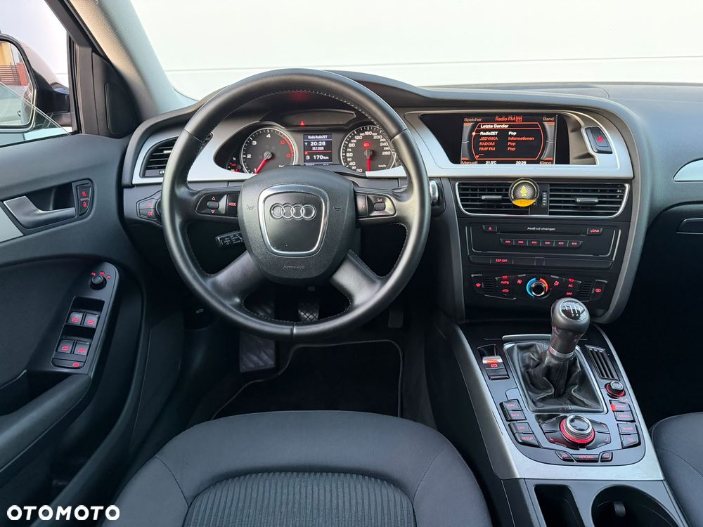 Audi A4 Avant - 23
