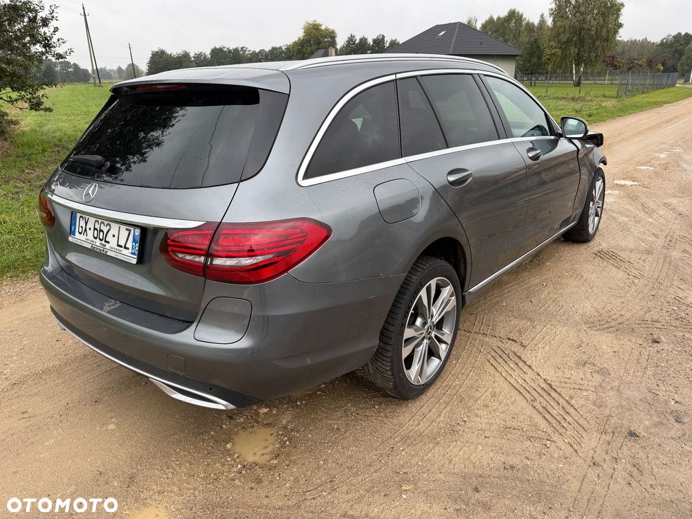Mercedes-Benz Klasa C 300 de T 9G-TRONIC - 7