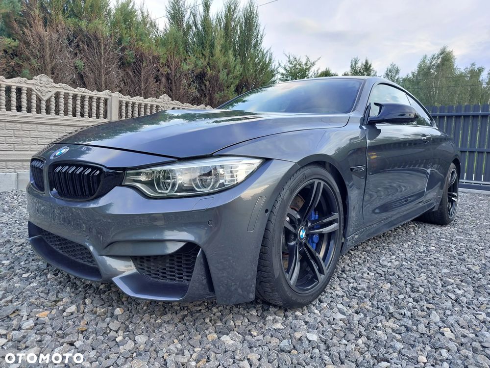 BMW M4 - 1