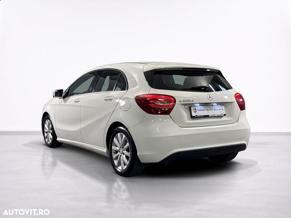 Mercedes-Benz A 200 d 4Matic Aut. - 4