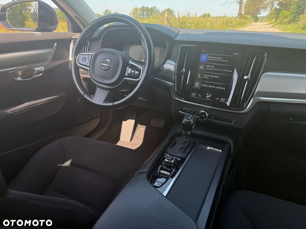 Volvo V90 D4 Momentum - 18