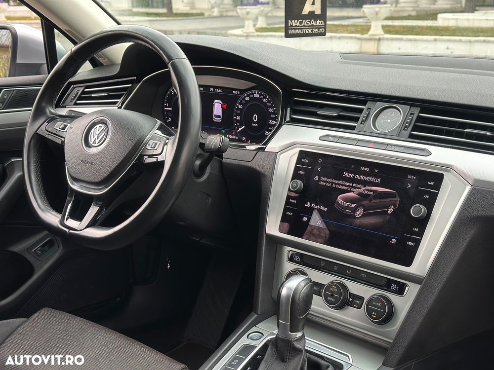 Volkswagen Passat 1.6 TDI SCR DSG Comfortline - 16