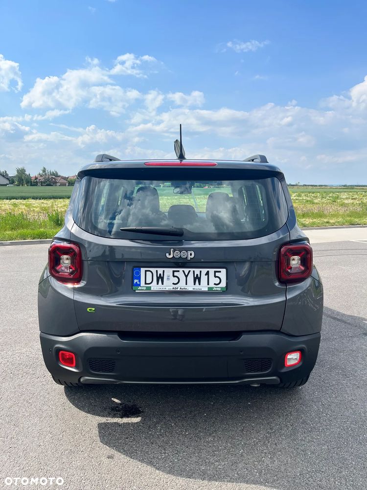 Jeep Renegade 1.5 T4 mHEV Altitude FWD S&S DCT - 6
