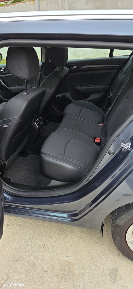 Renault Megane Blue dCi 116 Intens - 8