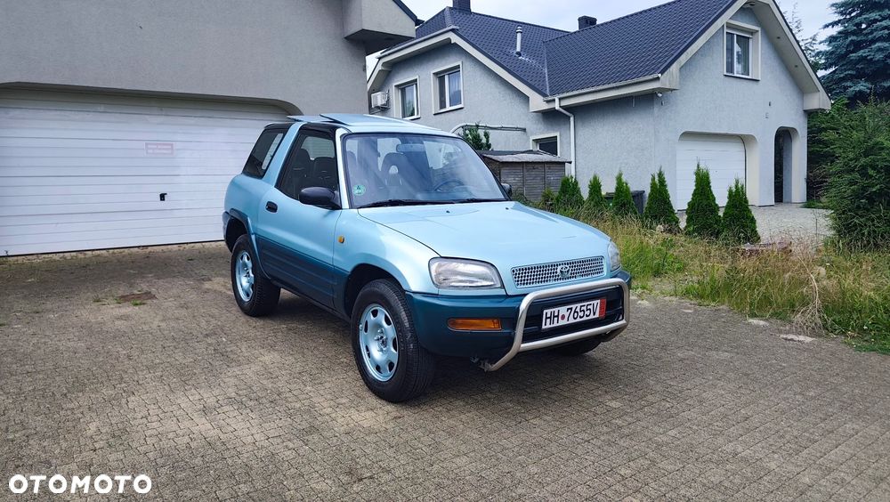 Toyota RAV4 2.0 GLi - 31