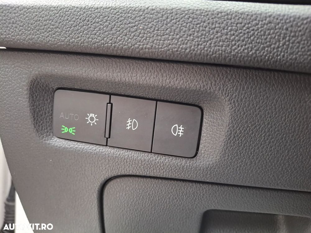 Skoda Octavia 2.0 TDI DSG Style - 14