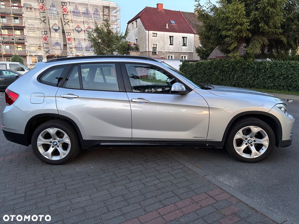BMW X1 xDrive18d - 13