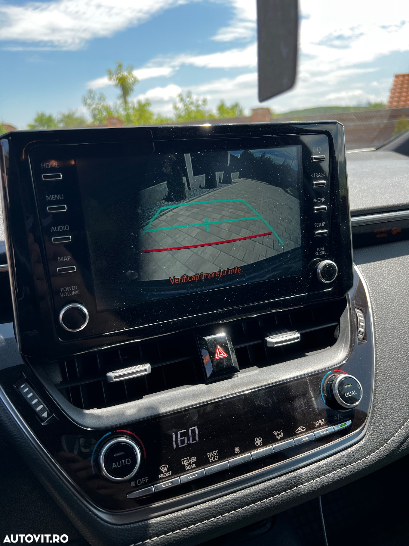 Toyota Corolla - 15