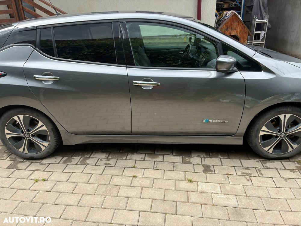 Nissan LEAF Acenta - 6