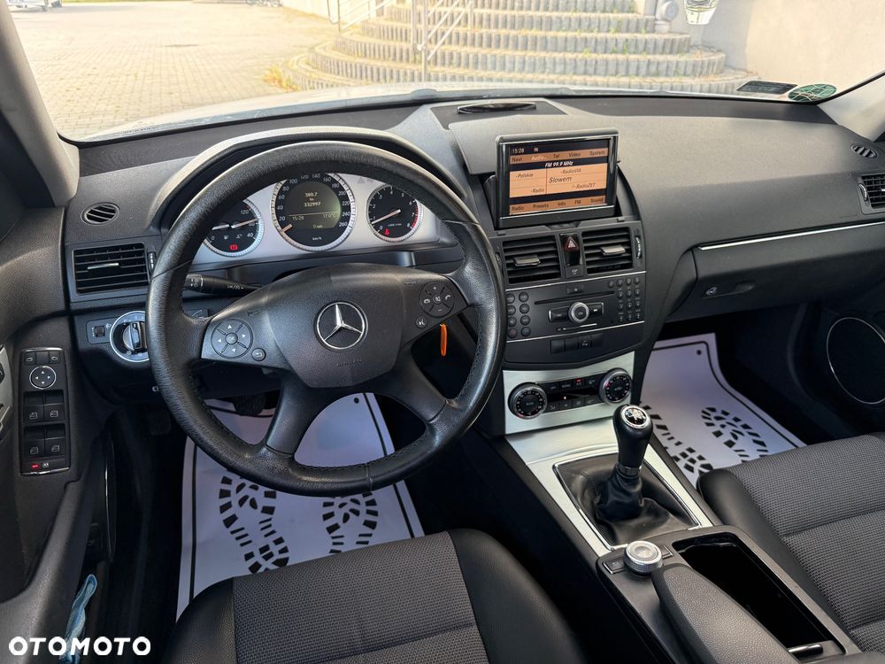Mercedes-Benz Klasa C 200 Kompressor Avantgarde - 16