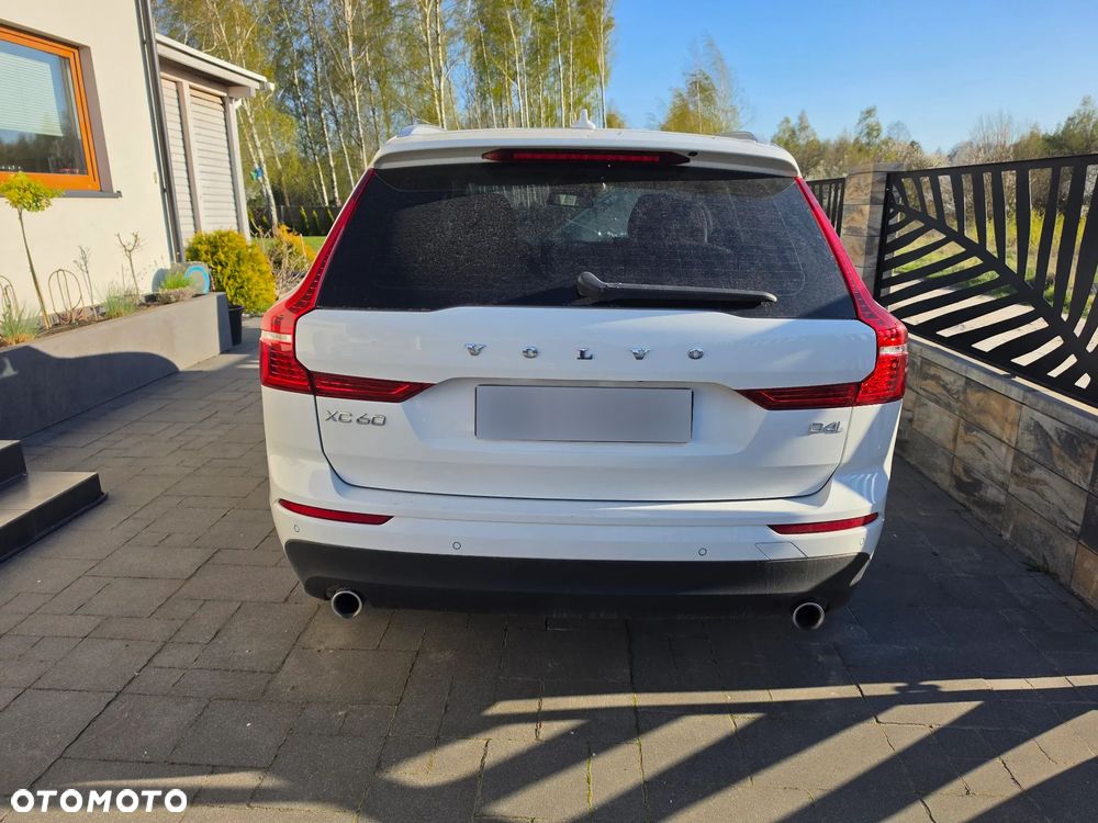 Volvo XC 60 D4 AWD Momentum - 16