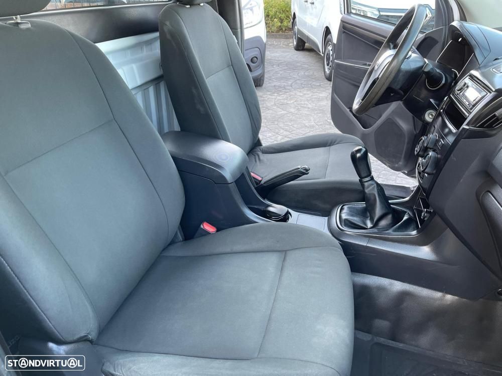Isuzu D-Max D-MAX II 1.9 DDI (163CV) - 14