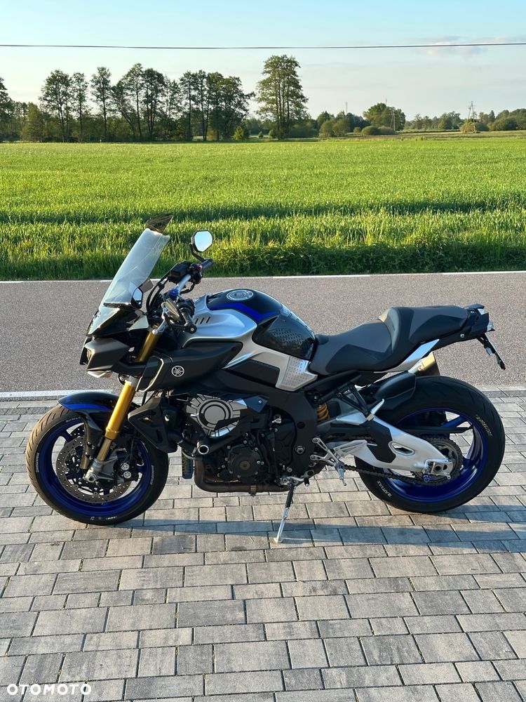 Yamaha MT - 7