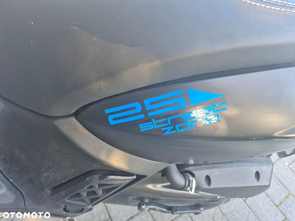 Peugeot Street Zone - 10
