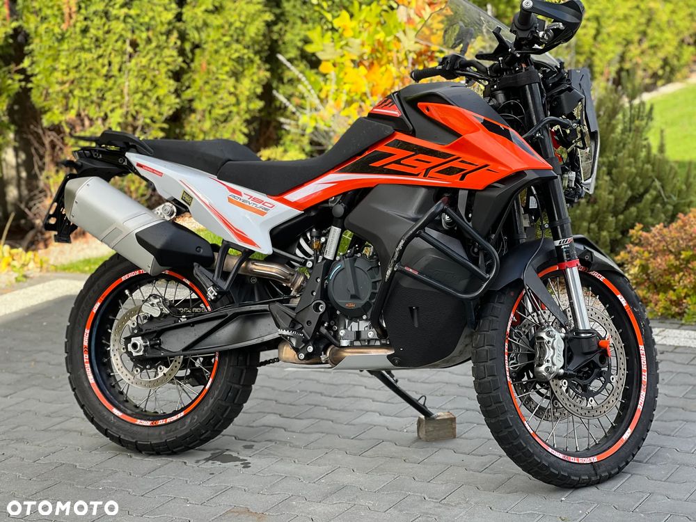 KTM Adventure - 7