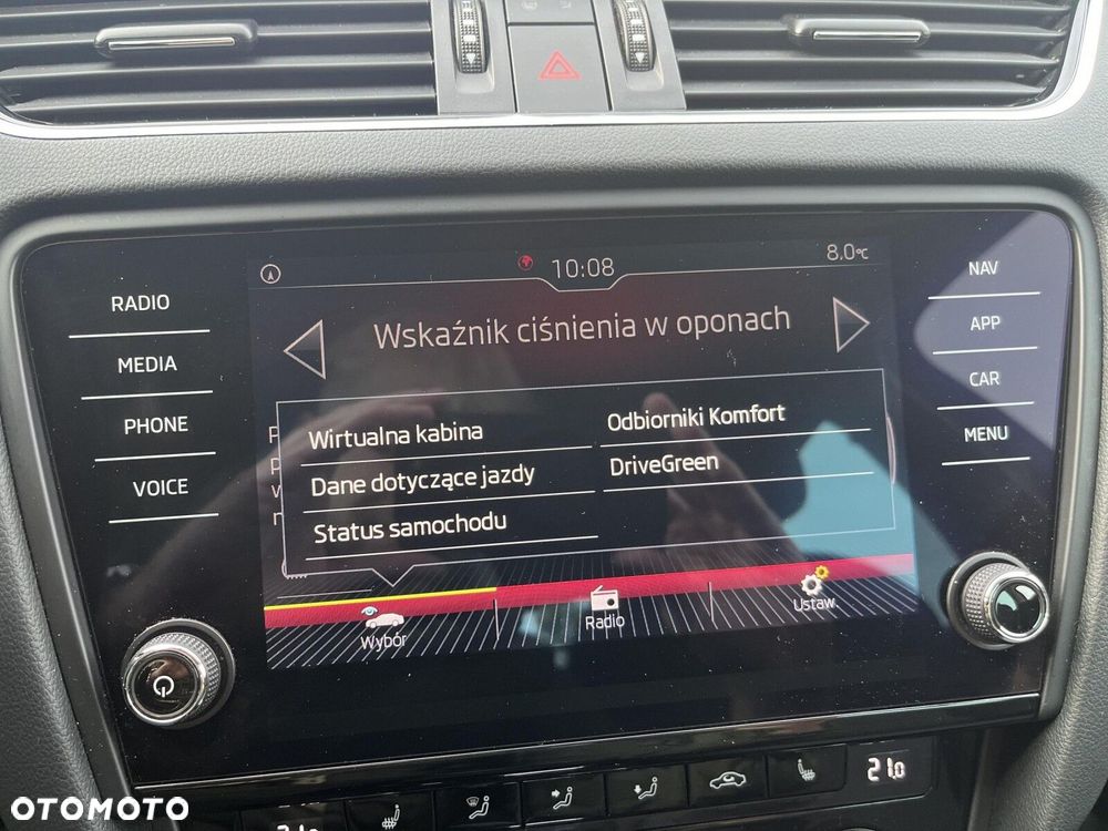 Skoda Octavia 1.5 TSI ACT Style DSG - 25
