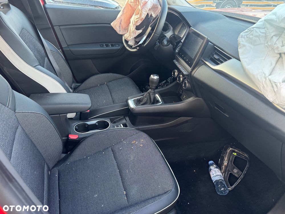Renault Captur - 12