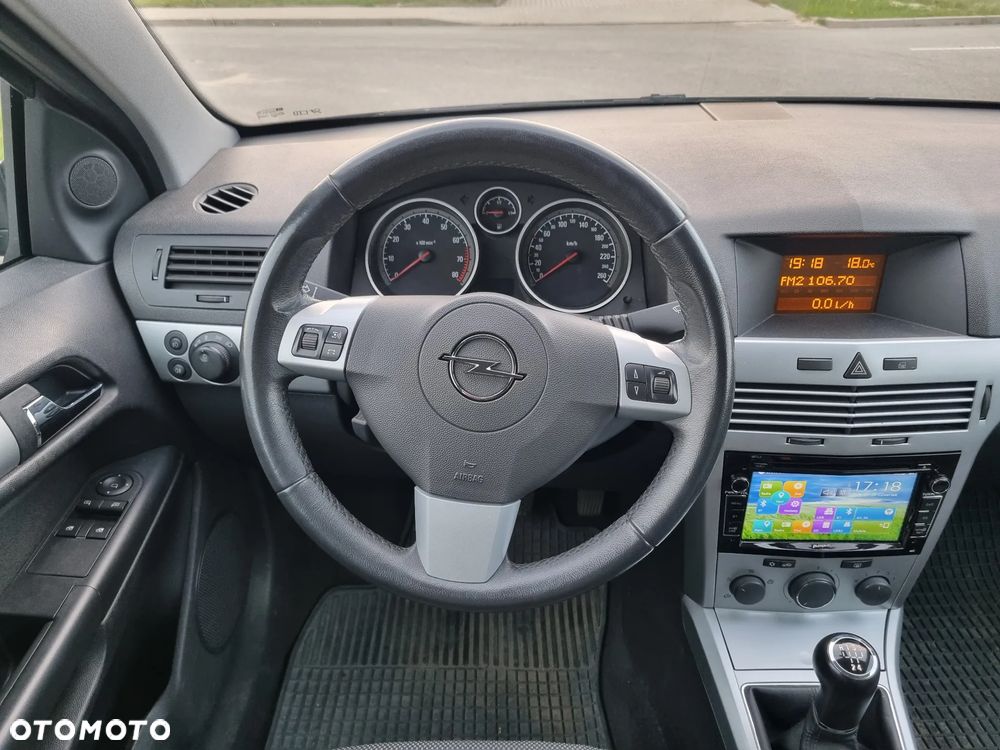 Opel Astra 1.6 Limited - 18