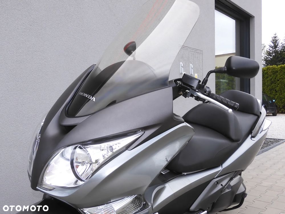 Honda SW-T400 - 24